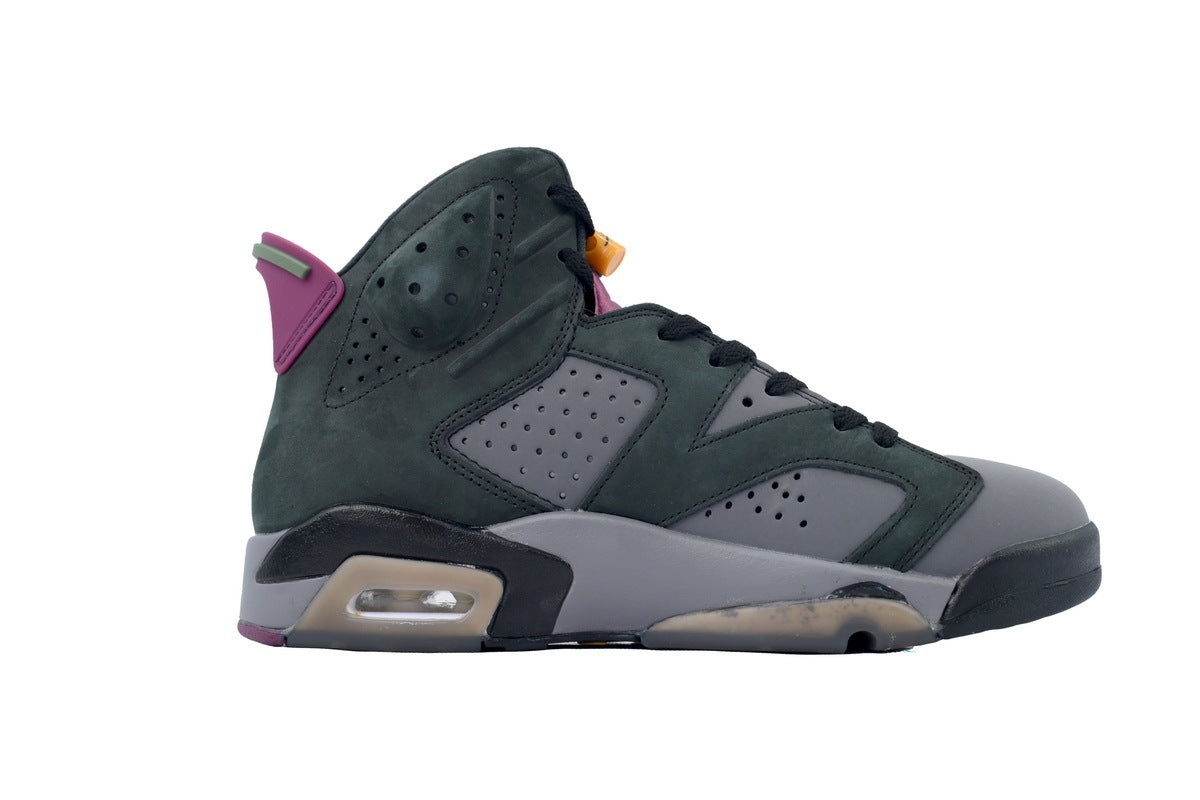 Nike Air Jordan 6 ¨C Retro High-Top Basketball Sneakers