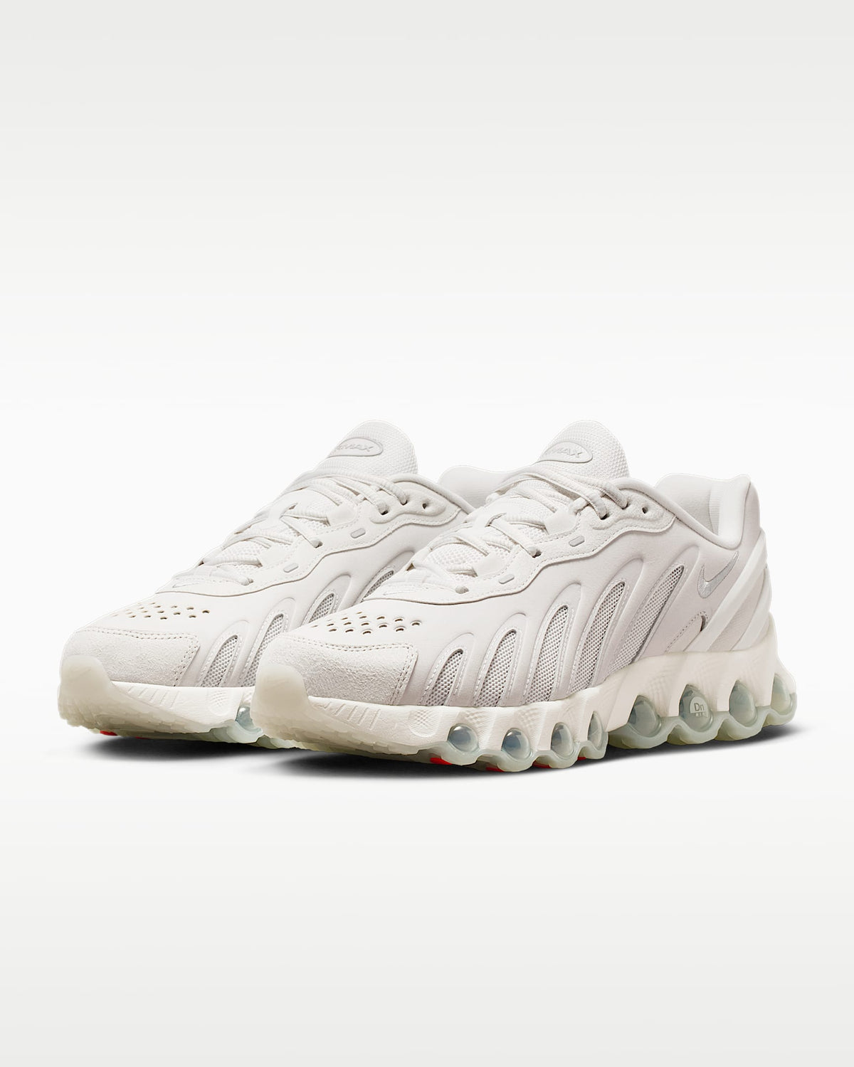 Nike Air Max DN ¨C Off-White/Silver Sneaker